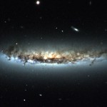 Vida extraterrestre - ngc 4402 galaxia barrida por viento del cumulo de Virgo