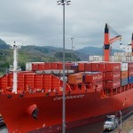 Barco canal de Panamá